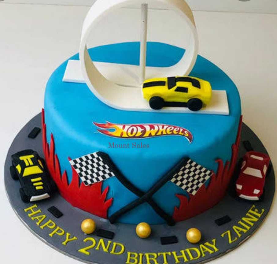 Premium RED N White Velvet Cake